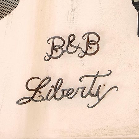 B&B Liberty Andria Kültér fotó